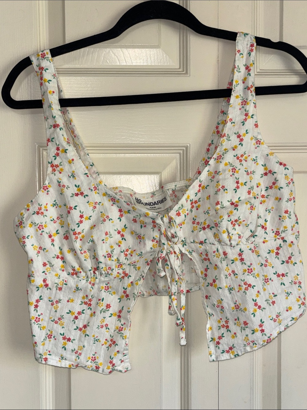 No Boundaries White Floral Tie-Front Crop Top